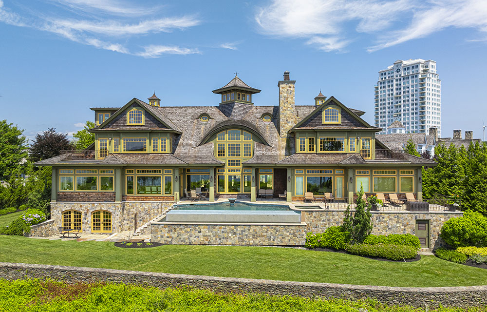 Thursby of Mott & Chace Sotheby’s International Realty sells 10,000 s/f 272 Carnegie Harbor Dr. for $6.6 million